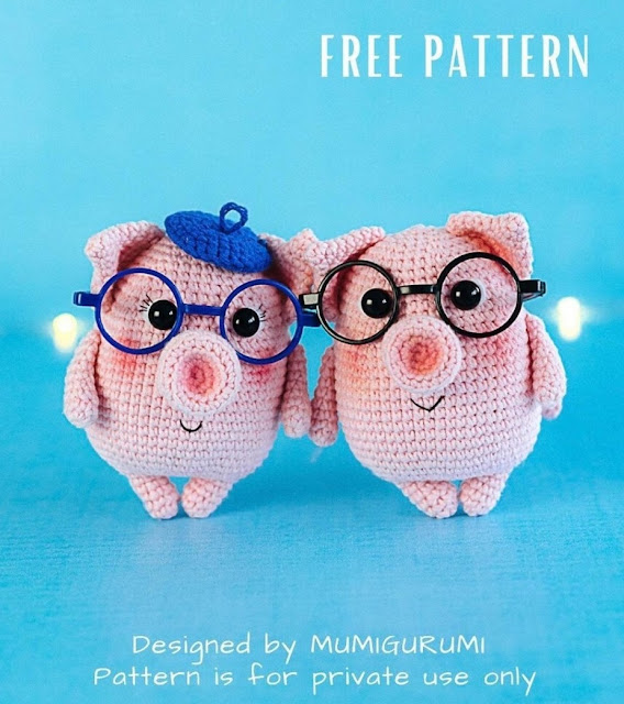 Pig wearing glasses crochet pattern